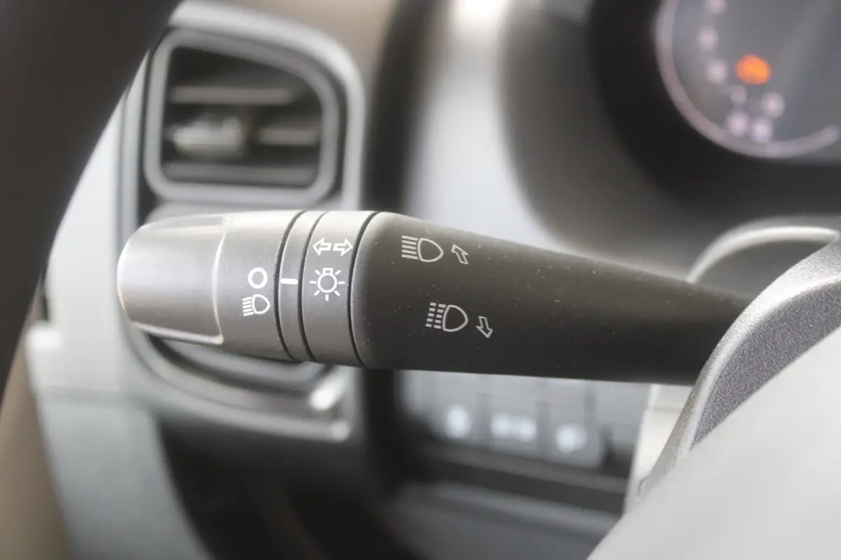 2.2D 140 S&S L3H2 3.5t | Automaat! | Camera | Parkeersensoren | Laadruimtebettimering | Cruise control |