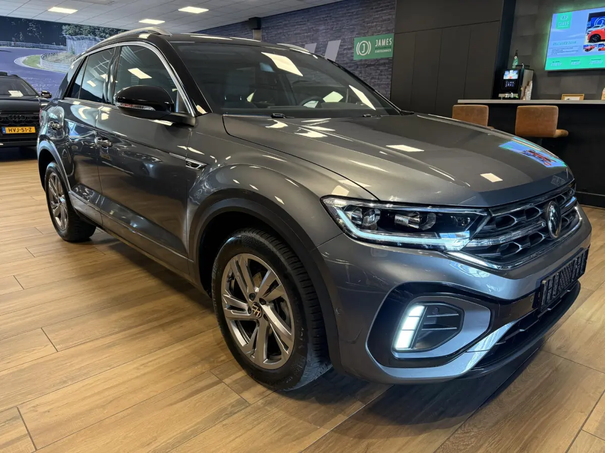1.5 TSI R-Line DSG |Ergo bestuurderstoel|Stoelverwarming|NAVI&CARPLAY|TREKHAAK|IQ LED|CLIMA|