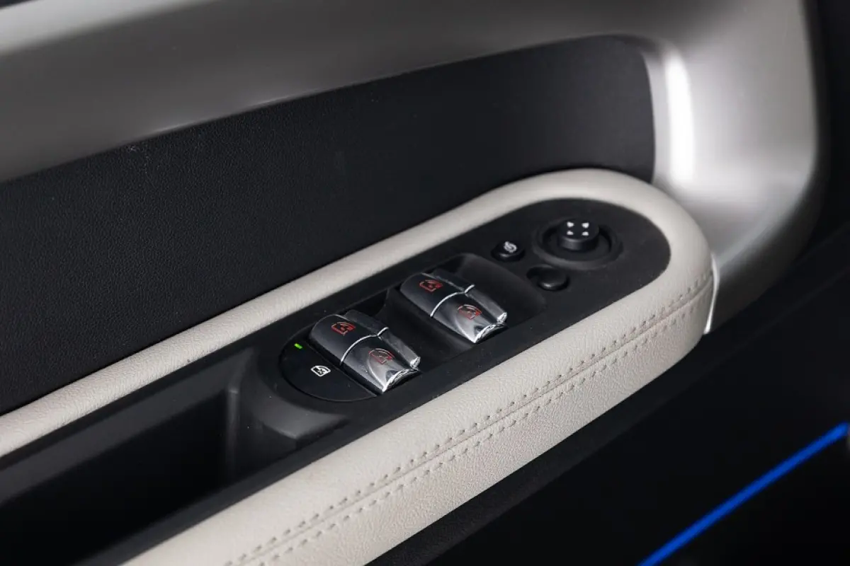 1.5 Cooper ALL4 Yours | LEDER | PANORAMADAK | harman/kardon | Head-Up