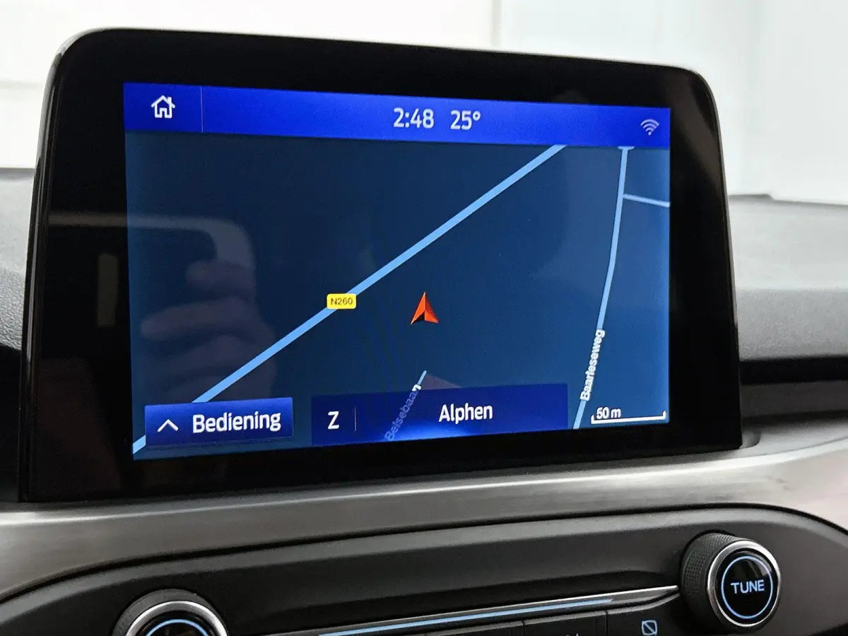 1.0 EcoBoost Hybrid Titanium X Business | ACHTERUITRIJCAMERA | NAVIGATIE | BLUETOOTH | CRUISE CONTROL | BANG & OLUFSEN | PARK ASSIST | DAB RADIO |