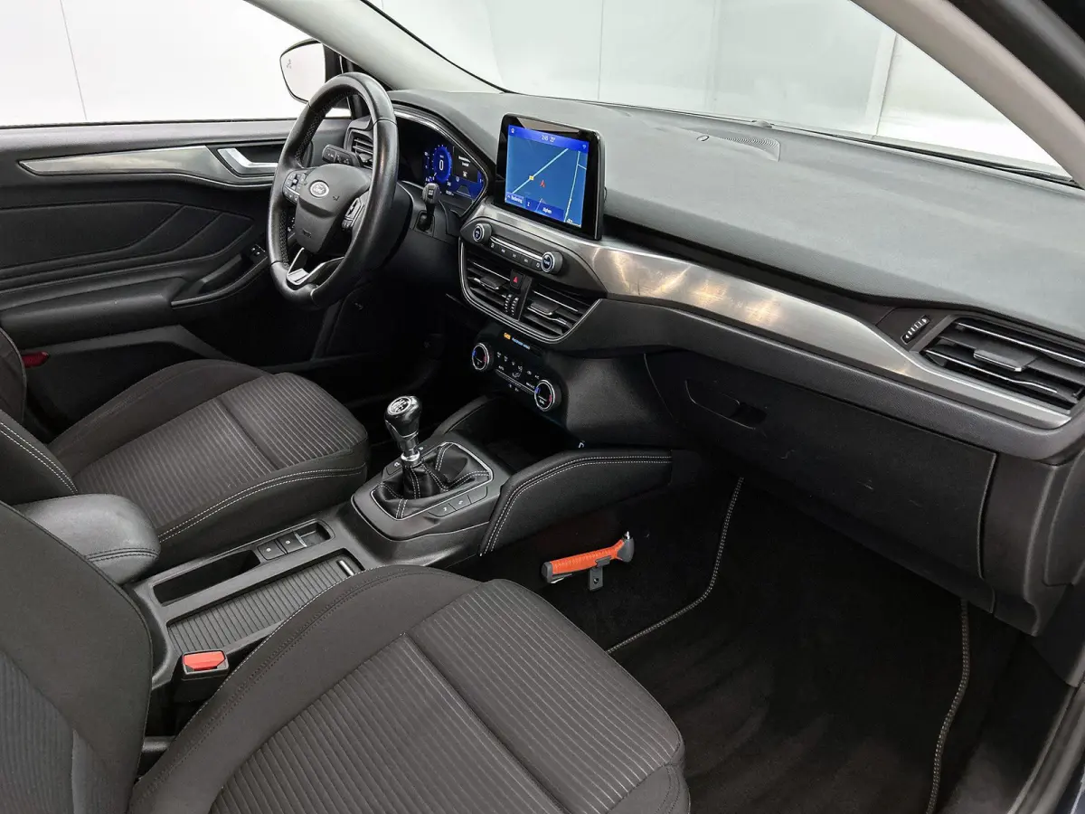 1.0 EcoBoost Hybrid Titanium X Business | ACHTERUITRIJCAMERA | NAVIGATIE | BLUETOOTH | CRUISE CONTROL | BANG & OLUFSEN | PARK ASSIST | DAB RADIO |
