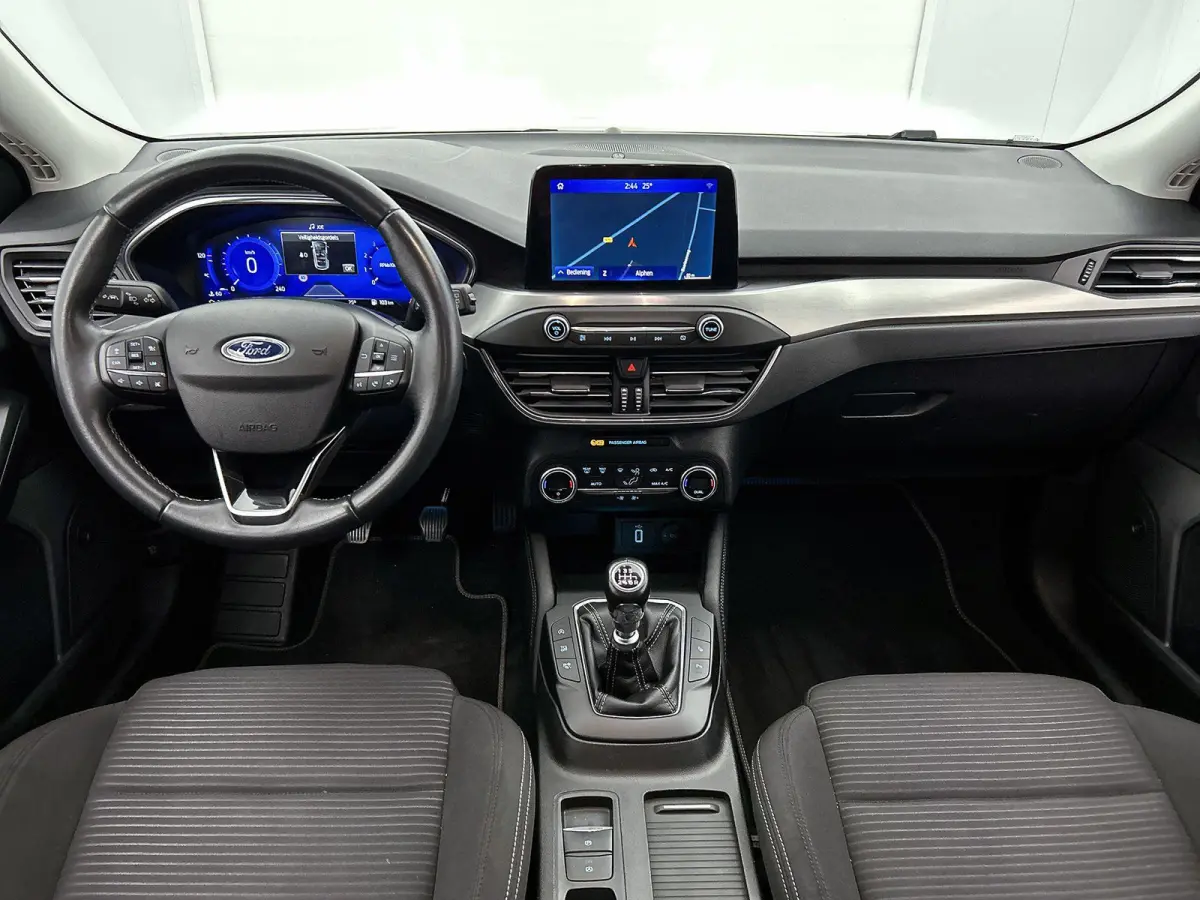 1.0 EcoBoost Hybrid Titanium X Business | ACHTERUITRIJCAMERA | NAVIGATIE | BLUETOOTH | CRUISE CONTROL | BANG & OLUFSEN | PARK ASSIST | DAB RADIO |