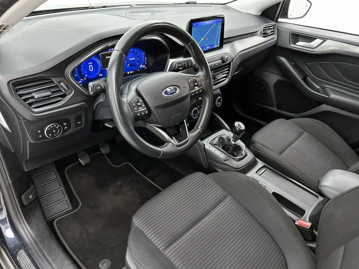 1.0 EcoBoost Hybrid Titanium X Business | ACHTERUITRIJCAMERA | NAVIGATIE | BLUETOOTH | CRUISE CONTROL | BANG & OLUFSEN | PARK ASSIST | DAB RADIO |