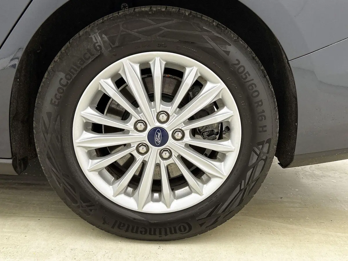 1.0 EcoBoost Hybrid Titanium X Business | ACHTERUITRIJCAMERA | NAVIGATIE | BLUETOOTH | CRUISE CONTROL | BANG & OLUFSEN | PARK ASSIST | DAB RADIO |