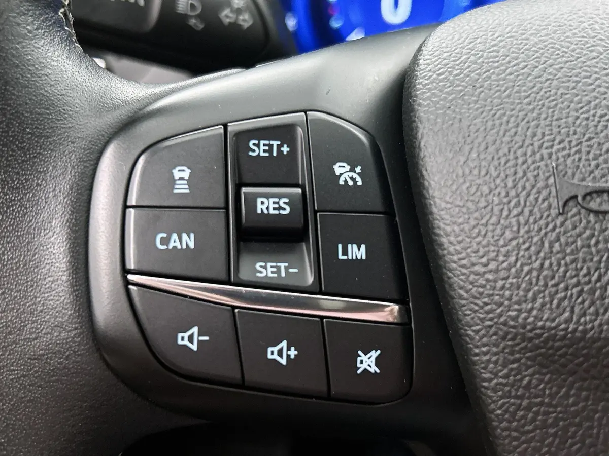 1.0 EcoBoost Hybrid Titanium X Business | ACHTERUITRIJCAMERA | NAVIGATIE | BLUETOOTH | CRUISE CONTROL | BANG & OLUFSEN | PARK ASSIST | DAB RADIO |