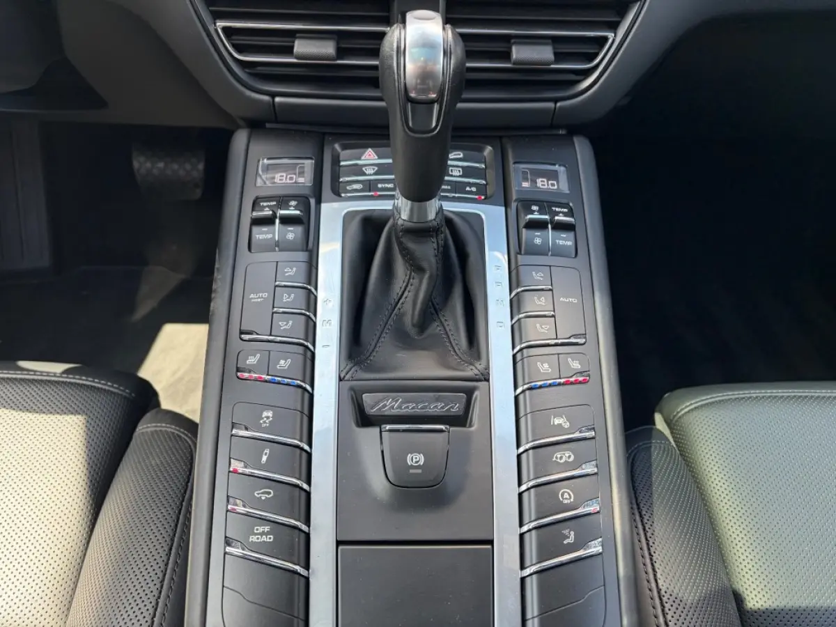 2.9 Turbo 441pk Pano ACC Camera 18v-Stoel Luchtvering e.Trekhaak NL-auto