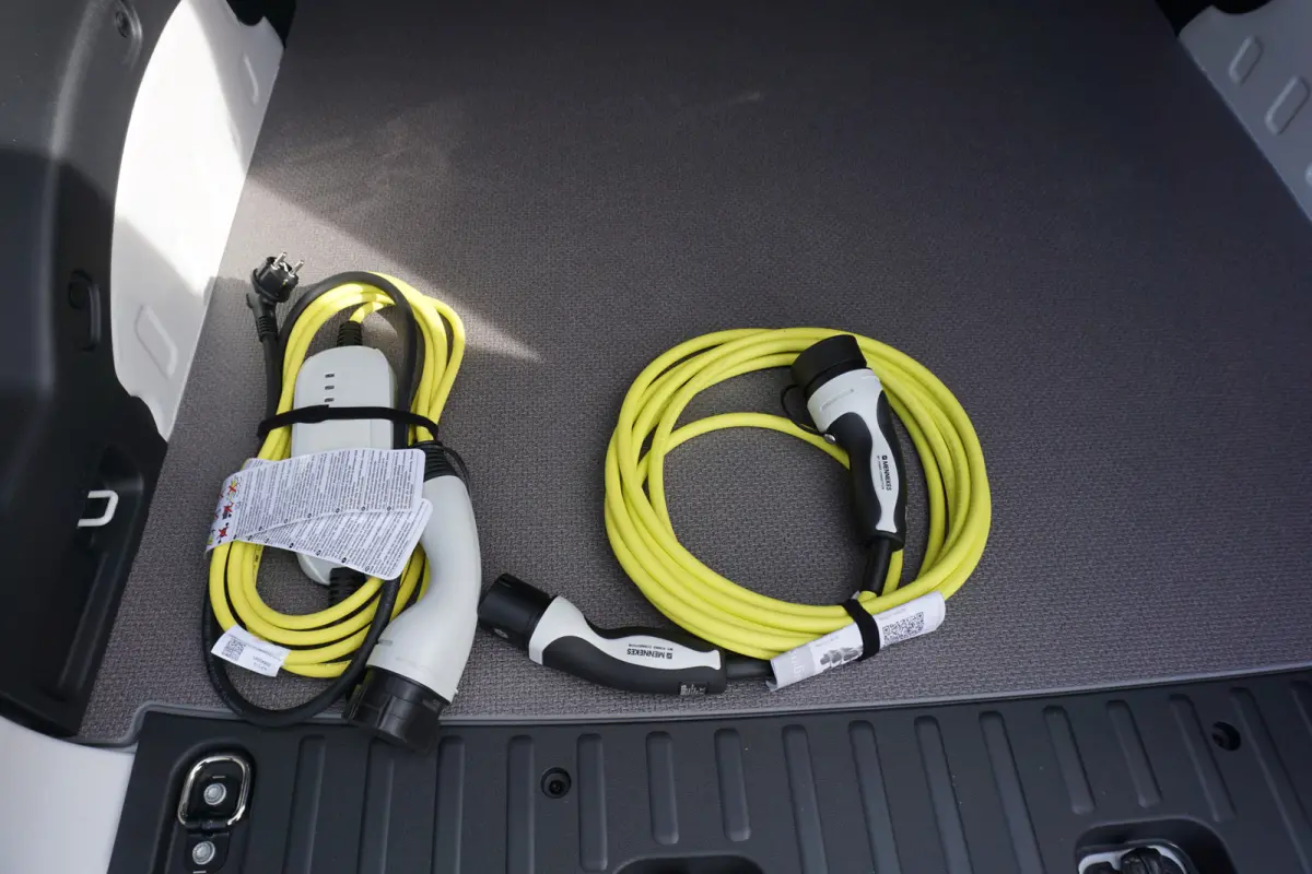 79kWh Accu 286 PK Achterdeuren 3-Zits Camera ACC Trekhaak Cruise Standkachel Apple Carplay