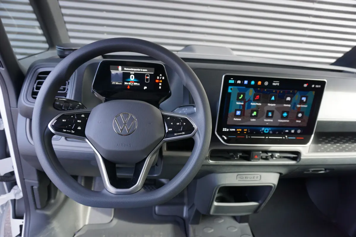 79kWh Accu 286 PK Achterdeuren 3-Zits Camera ACC Trekhaak Cruise Standkachel Apple Carplay