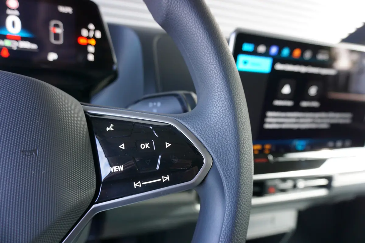 79kWh Accu 286 PK Achterdeuren 3-Zits Camera ACC Trekhaak Cruise Standkachel Apple Carplay