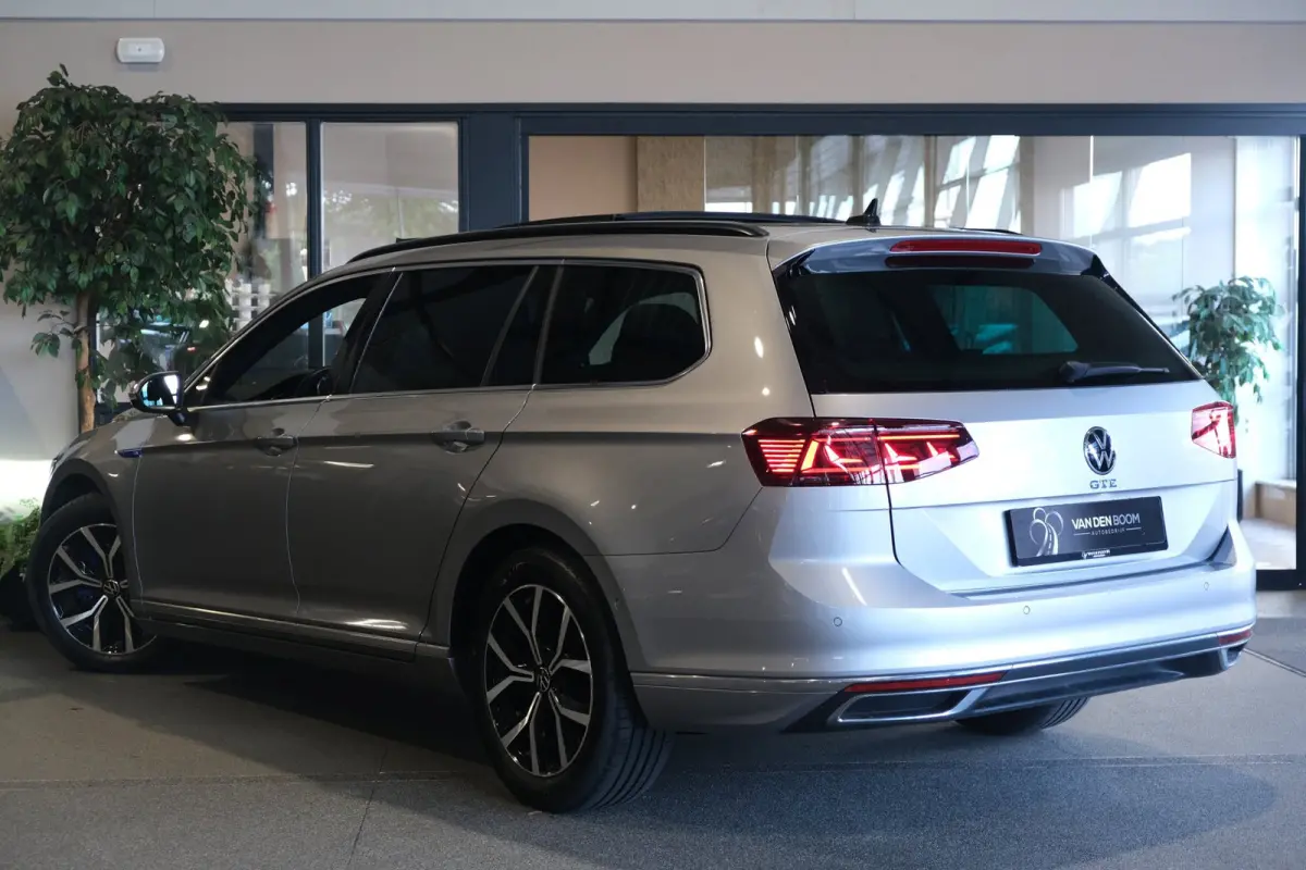 1.4 TSI PHEV GTE 218 PK Pano Trek Virtual Navi 360Cam Acc