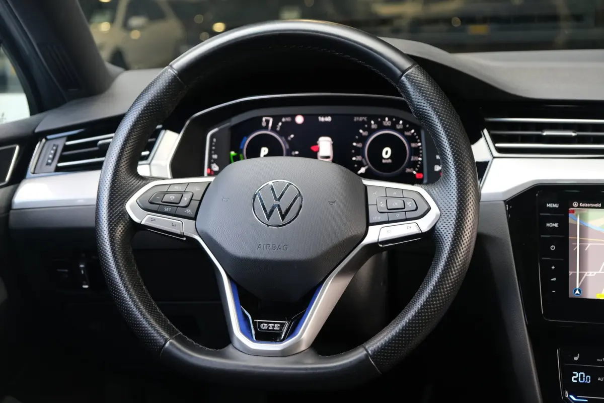 1.4 TSI PHEV GTE 218 PK Pano Trek Virtual Navi 360Cam Acc