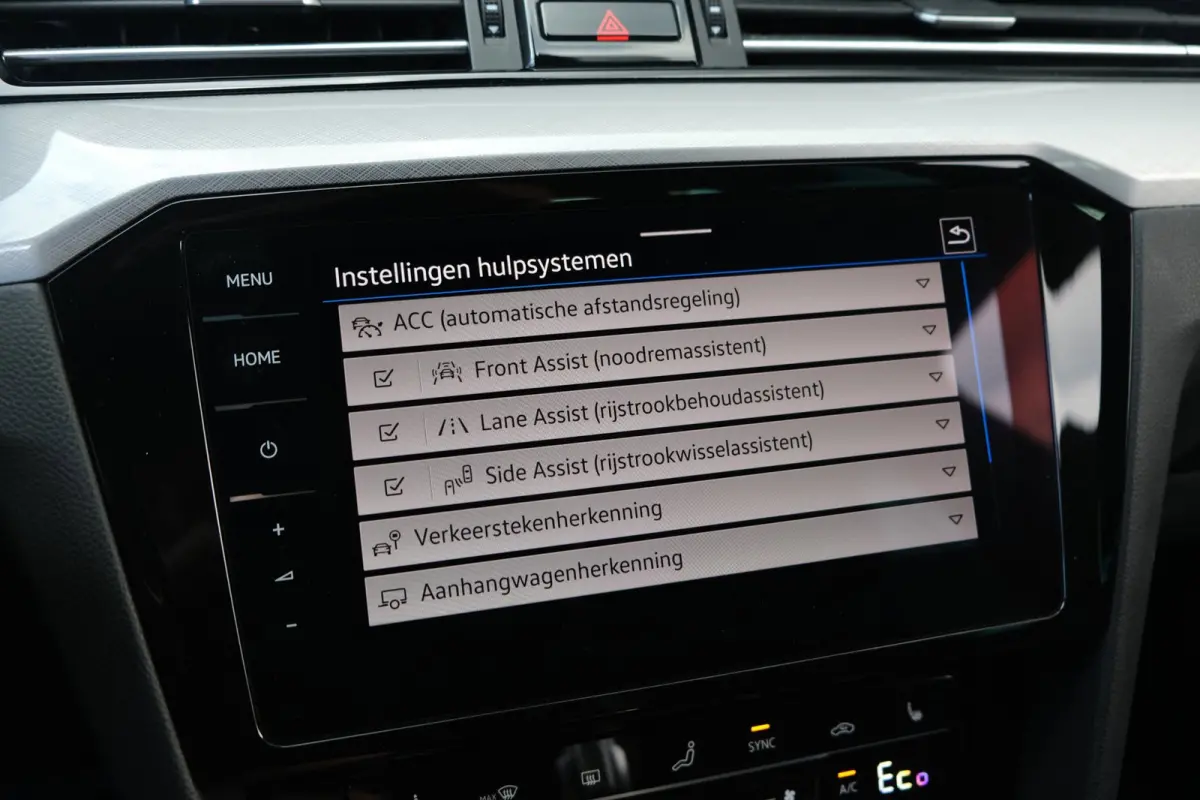 1.4 TSI PHEV GTE 218 PK Pano Trek Virtual Navi 360Cam Acc