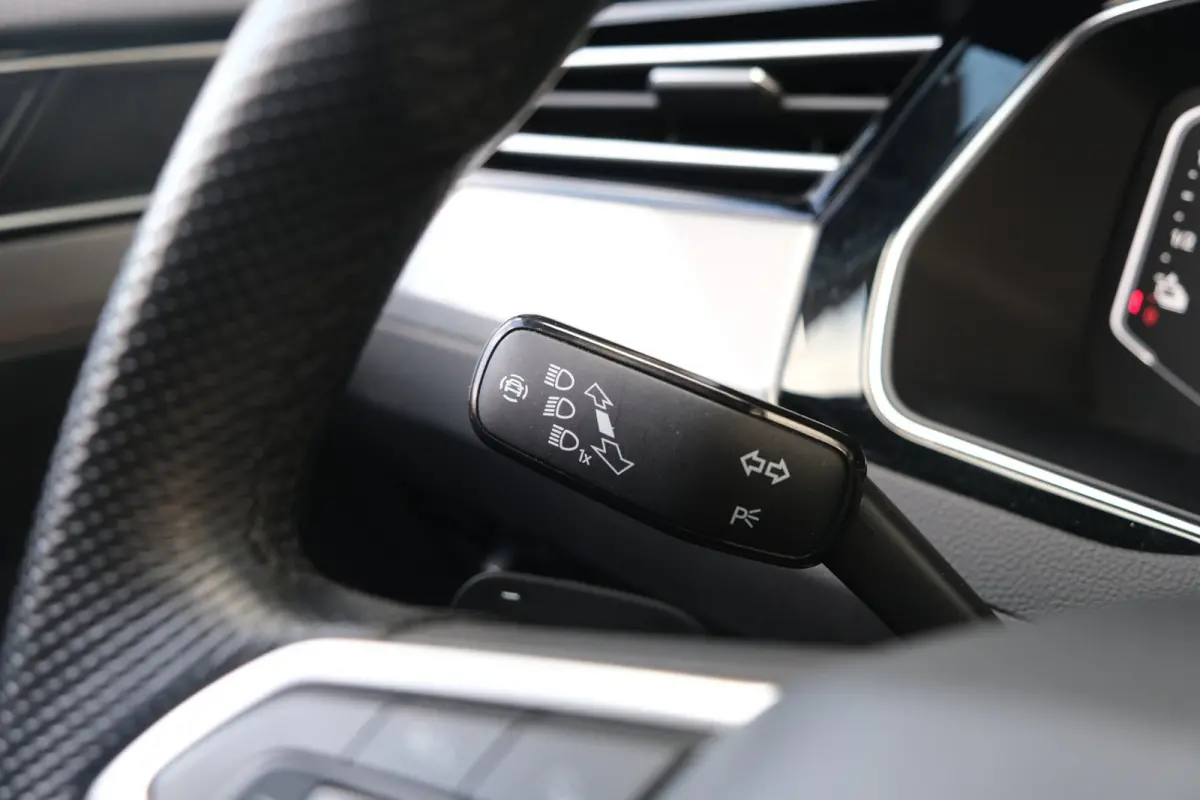 1.4 TSI PHEV GTE 218 PK Pano Trek Virtual Navi 360Cam Acc