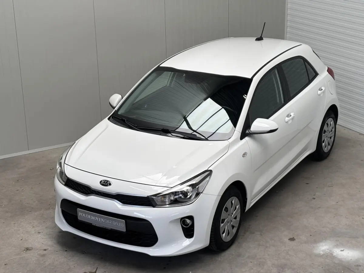 1.0 TGDI ComfortPlusLine Navigator / Carplay / Camera / Airco / NL Auto