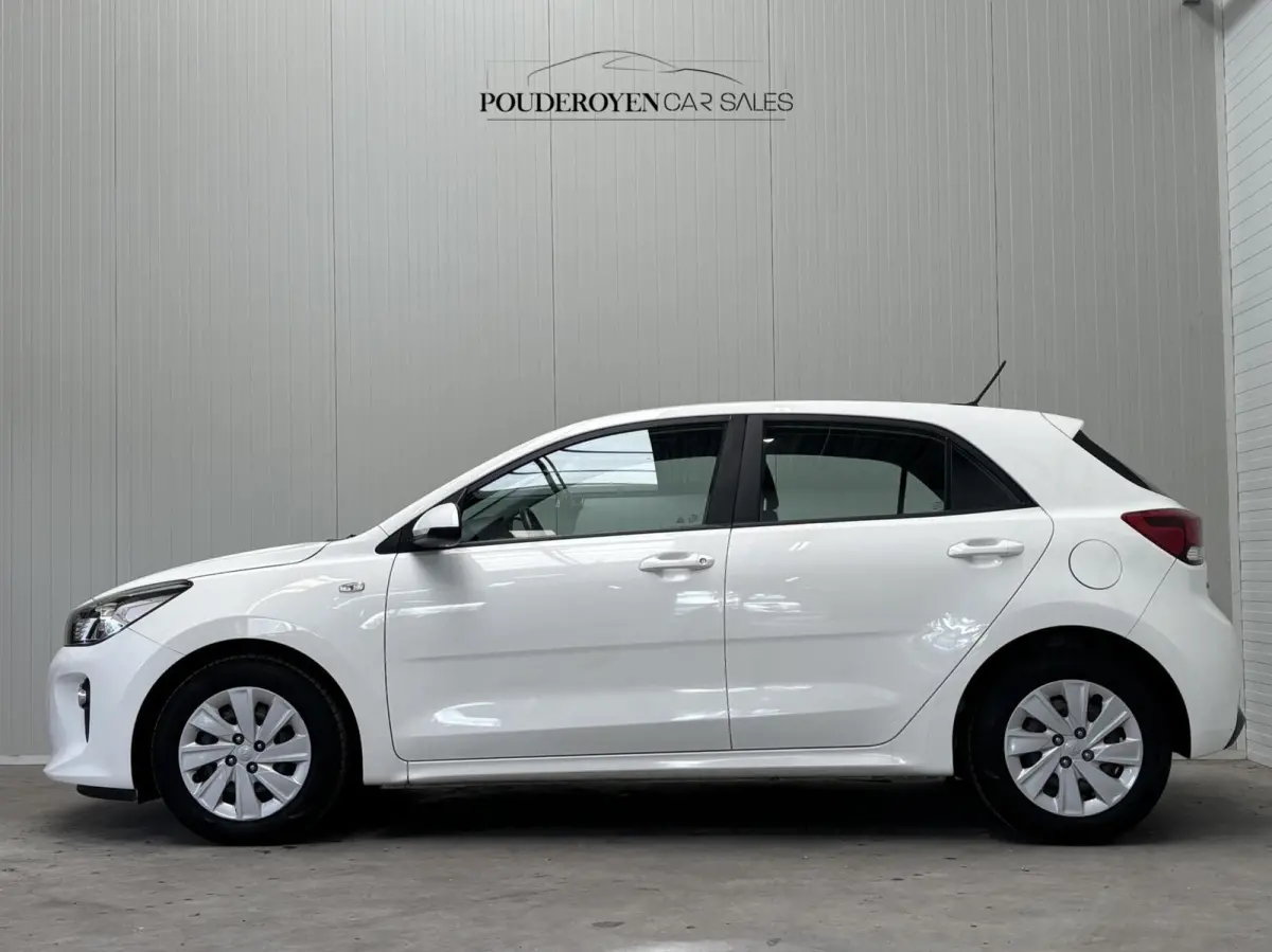 1.0 TGDI ComfortPlusLine Navigator / Carplay / Camera / Airco / NL Auto