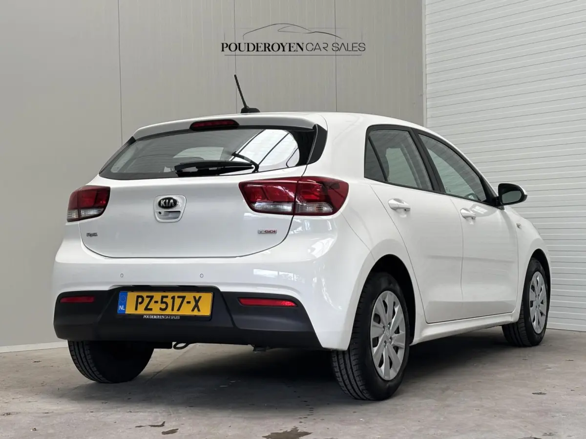 1.0 TGDI ComfortPlusLine Navigator / Carplay / Camera / Airco / NL Auto