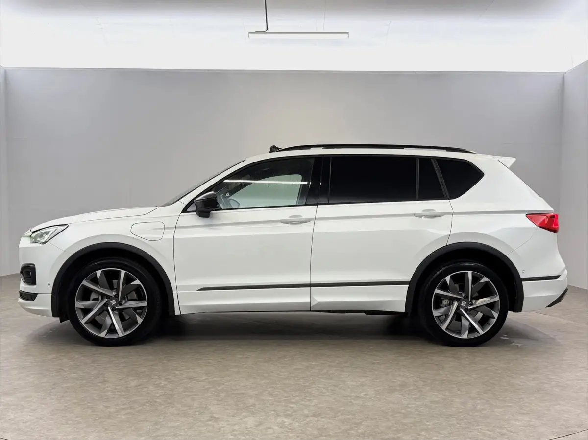 1.4 TSI e-Hybrid PHEV FR Business Intense | Pano | Memory | Virtual | 360° | Cruise | Carplay | Keyless