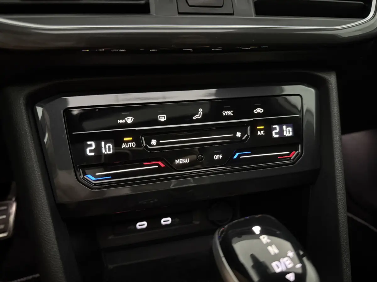 1.4 TSI e-Hybrid PHEV FR Business Intense | Pano | Memory | Virtual | 360° | Cruise | Carplay | Keyless
