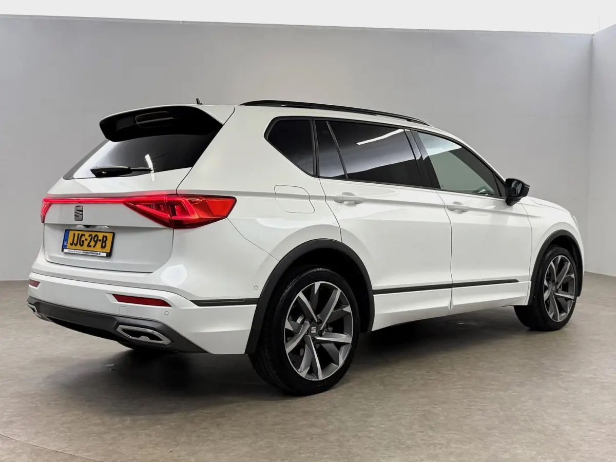 1.4 TSI e-Hybrid PHEV FR Business Intense | Pano | Memory | Virtual | 360° | Cruise | Carplay | Keyless