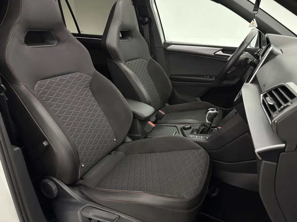 1.4 TSI e-Hybrid PHEV FR Business Intense | Pano | Memory | Virtual | 360° | Cruise | Carplay | Keyless