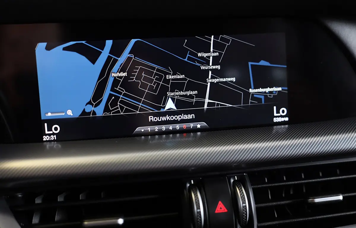 2.0 T AWD Veloce / Cognac Leder / Acc / Lane Assist / Memory / Elek Stoelen / Navi / Camera / 20 Inch