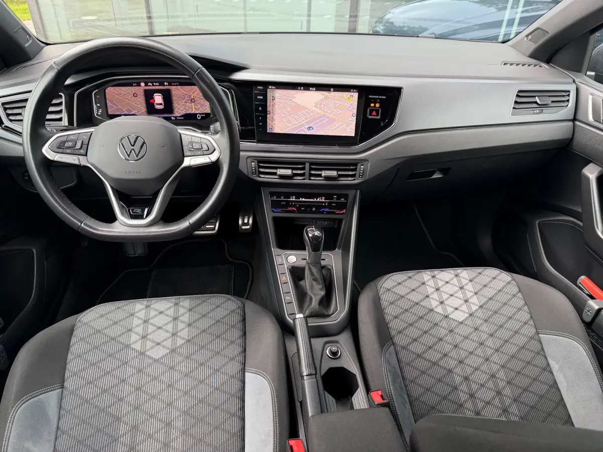 1.0 TSI R-Line - Automaat - Navi - Camera - LED - Climate - Org.nl