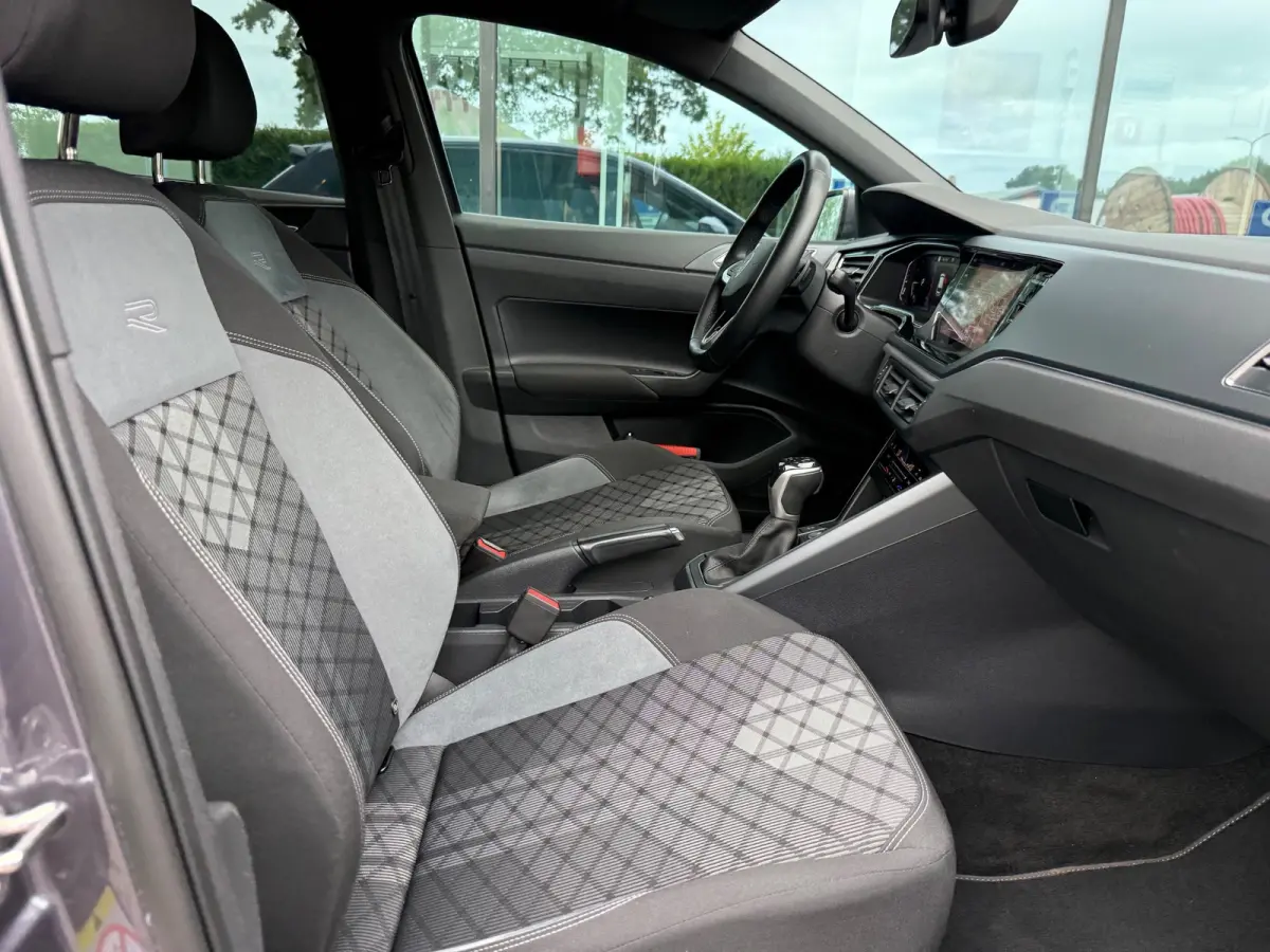 1.0 TSI R-Line - Automaat - Navi - Camera - LED - Climate - Org.nl