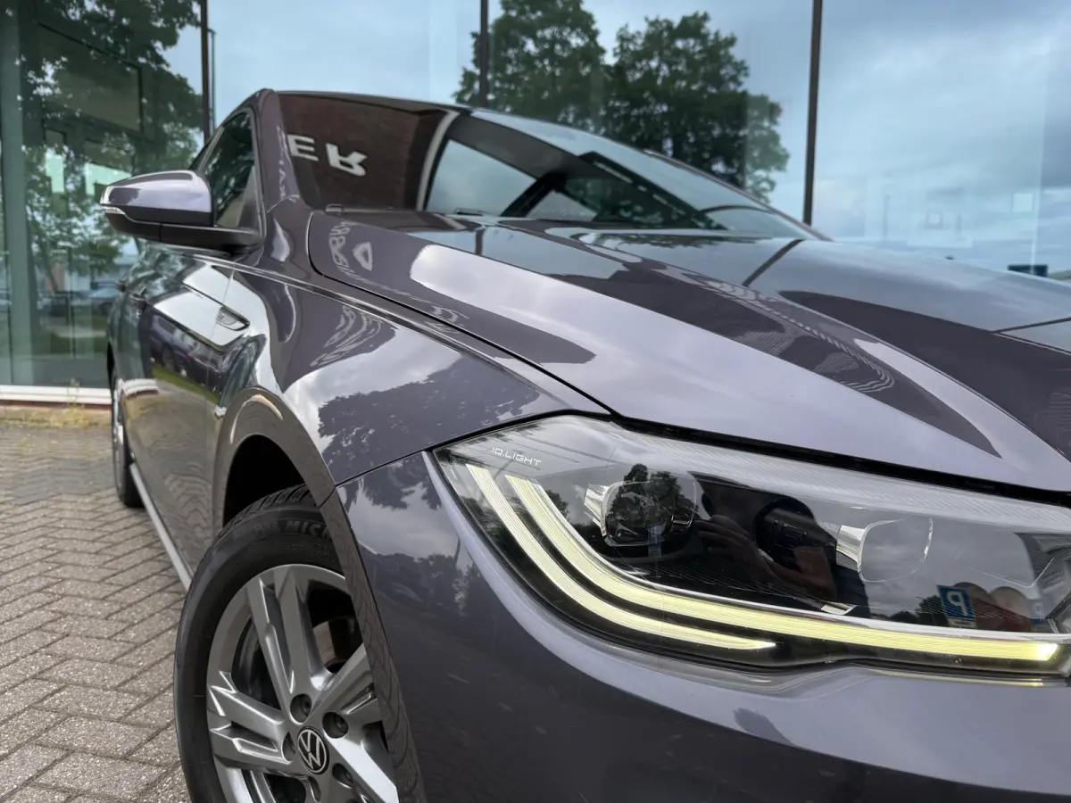 1.0 TSI R-Line - Automaat - Navi - Camera - LED - Climate - Org.nl
