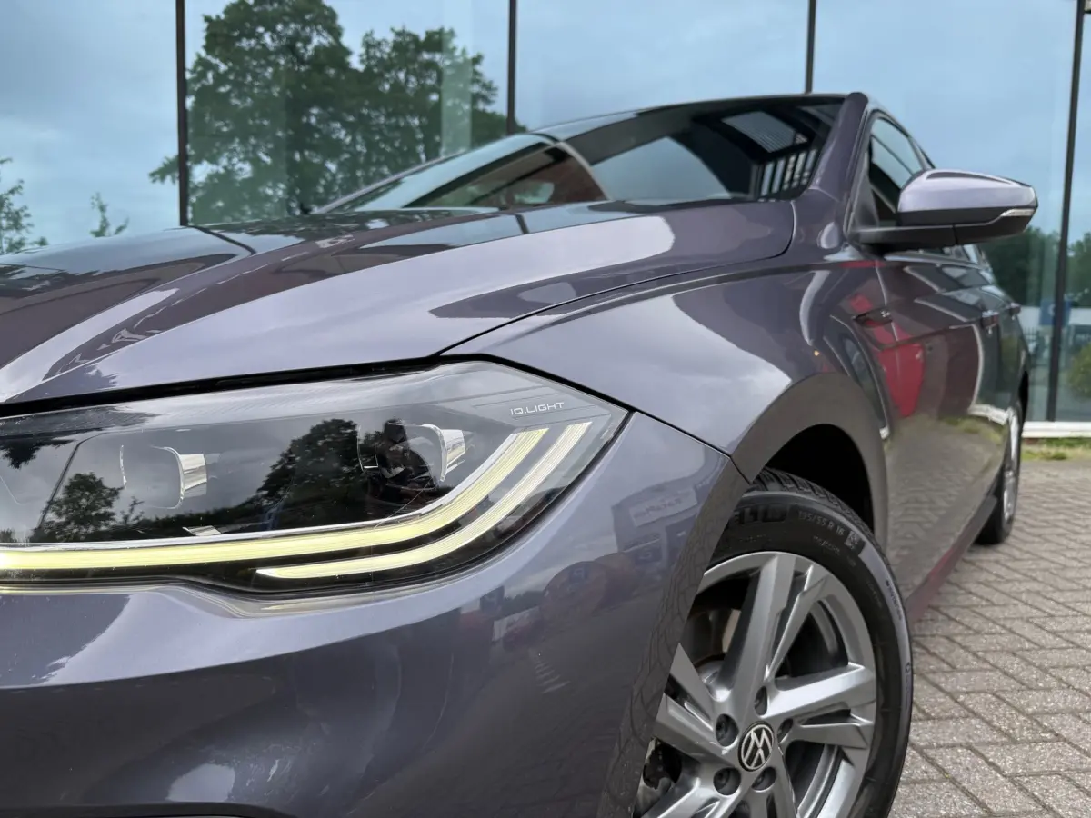 1.0 TSI R-Line - Automaat - Navi - Camera - LED - Climate - Org.nl