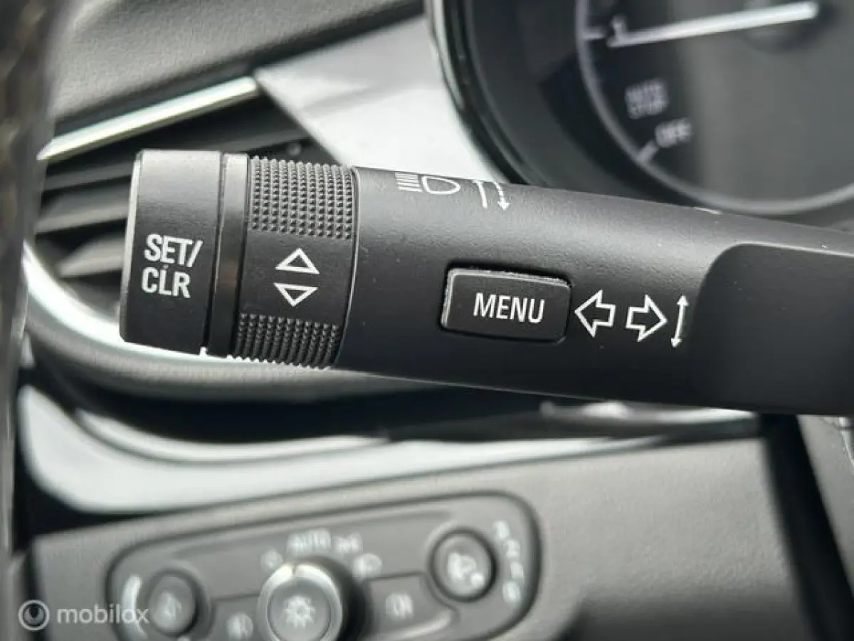 1.4 Turbo Innovation * NAVIGATIE * AIRCO *
