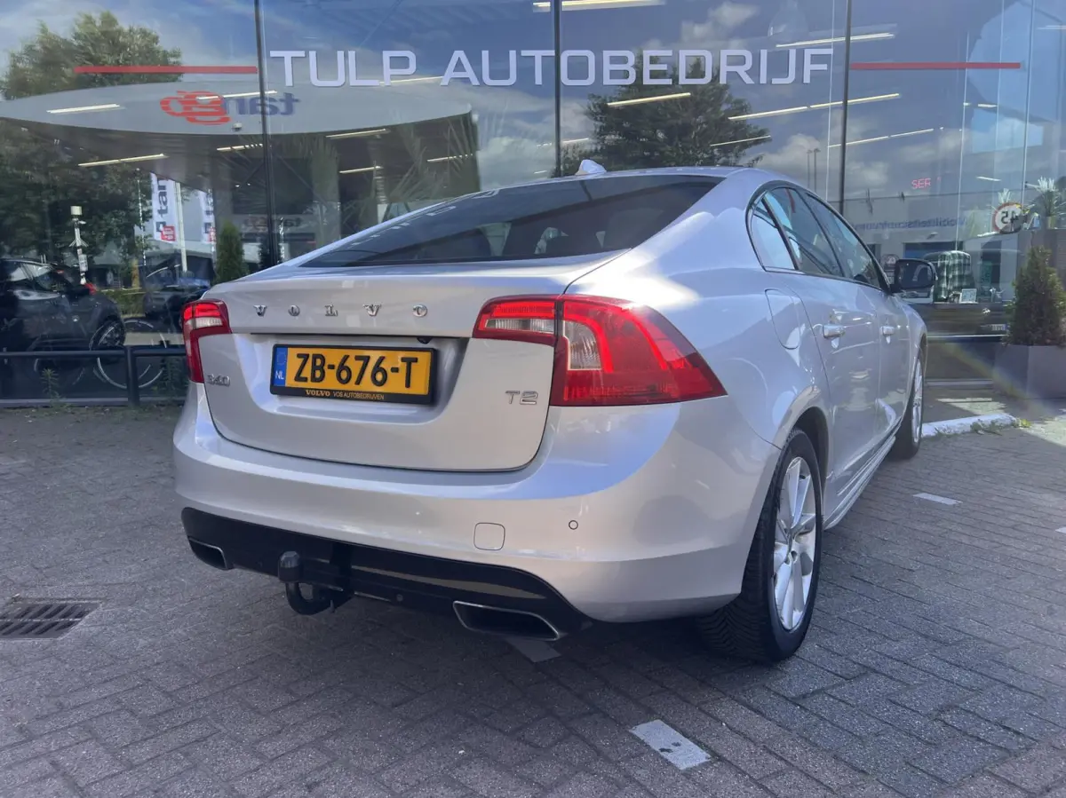 1.5 T2 Polar+ Dynamic Airco Cruise Dak Leder NAP