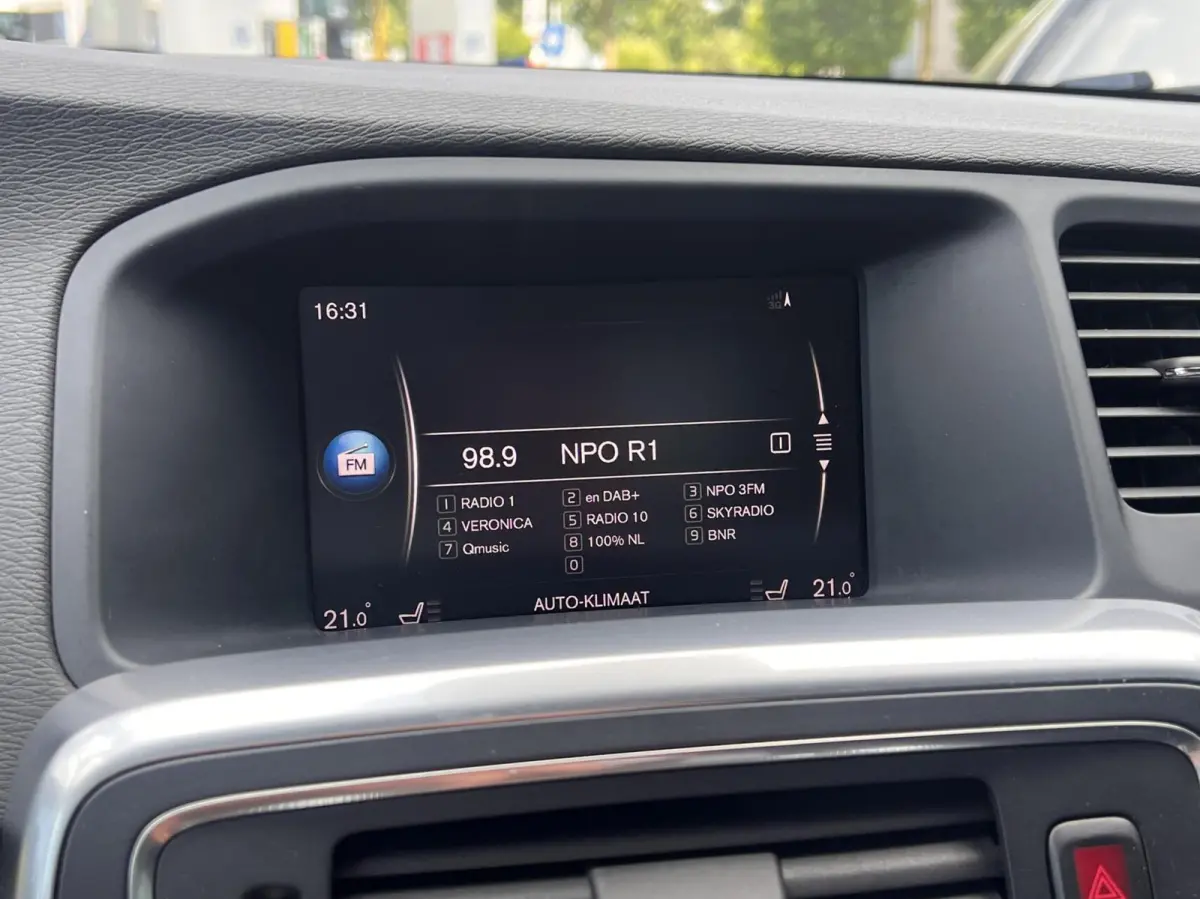 1.5 T2 Polar+ Dynamic Airco Cruise Dak Leder NAP