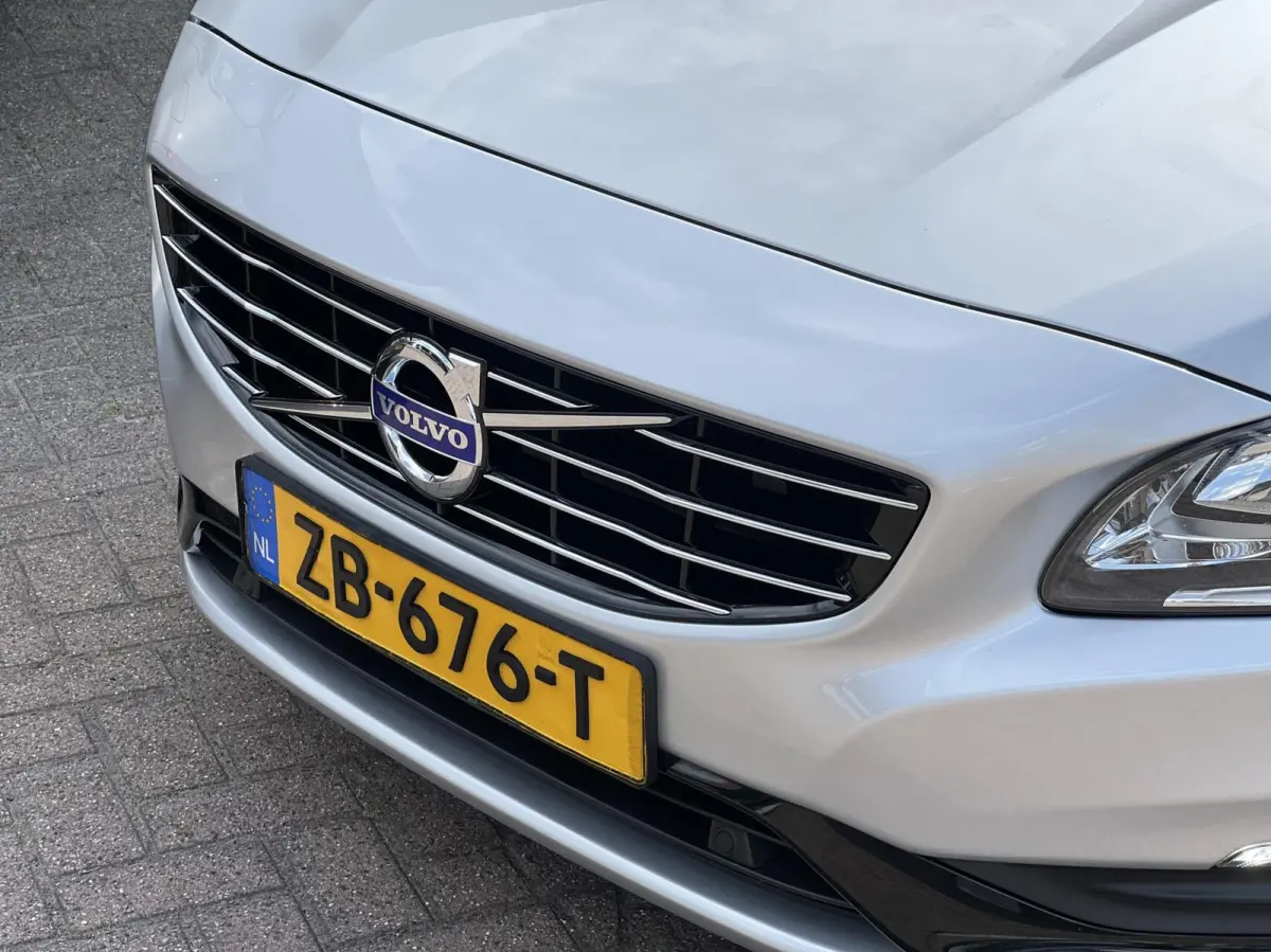 1.5 T2 Polar+ Dynamic Airco Cruise Dak Leder NAP