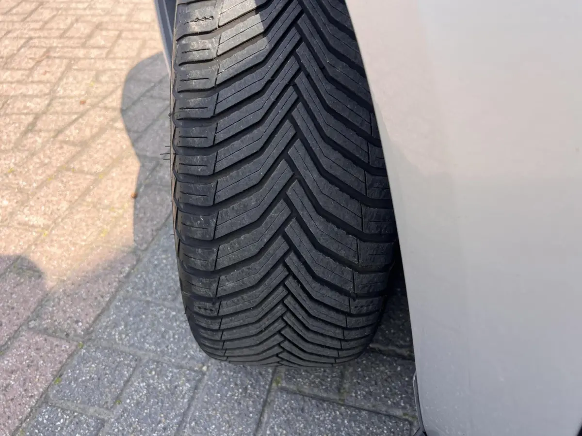 1.5 T2 Polar+ Dynamic Airco Cruise Dak Leder NAP