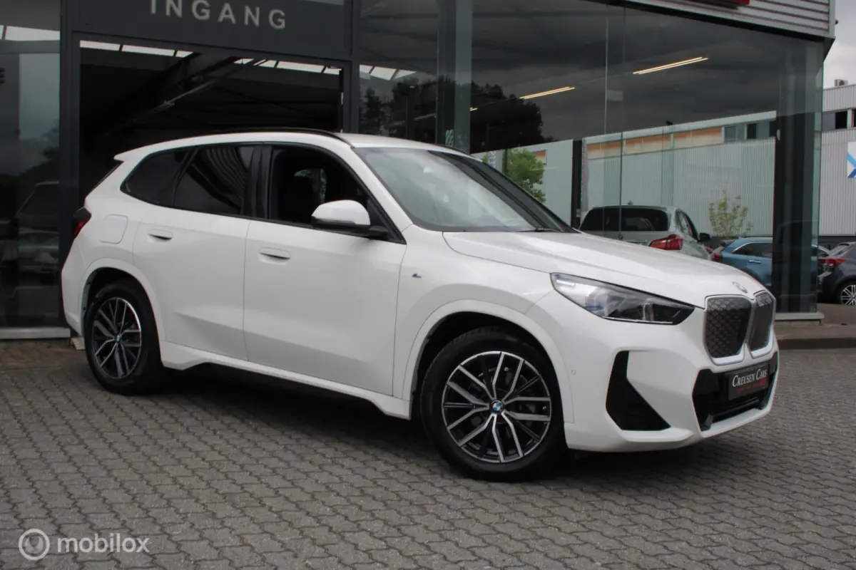 eDrive20 Essential Edition 67 kWh