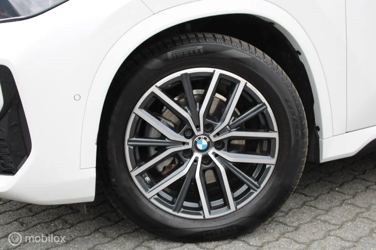 eDrive20 Essential Edition 67 kWh