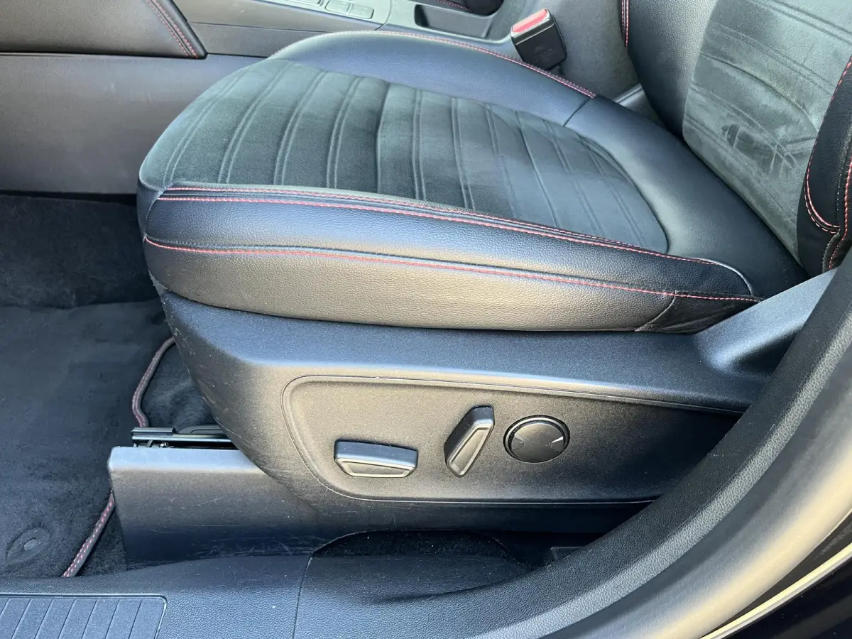 2.5 PHEV ST-Line | Voll.Historie/Navi/Adapt.Cruise/Pano.Dak/Elektr.Trekhaak/20"/Apple Carplay-Android Auto