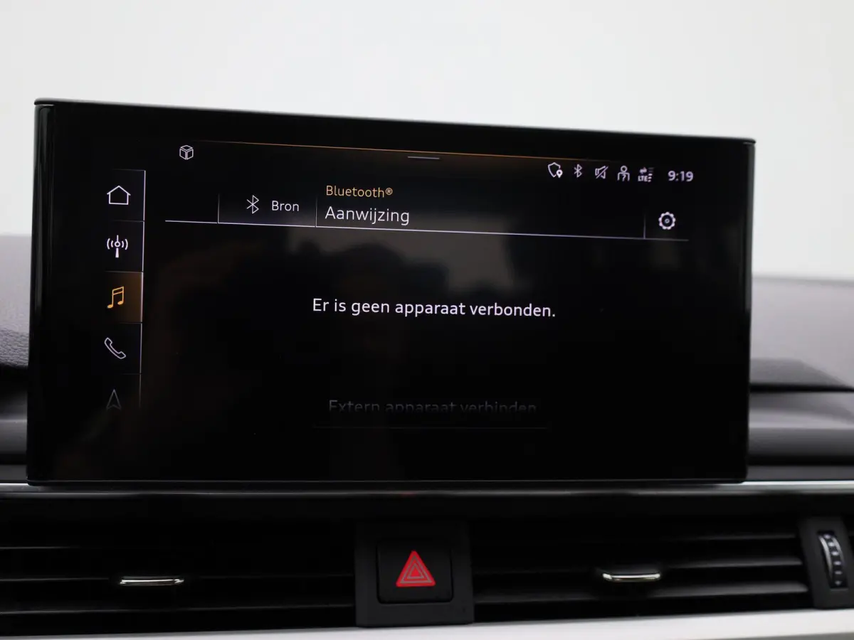 2.0 30 TDI S tronic Attraction AUTOMAAT | VIRTUEEL | LEDER | NAVIGATIE | ELEKTRISCHE KOFFERKLEP | LED | KEYLES | PDC | STOELVERWARMING | CLIMA | CRUISE | DAB | 12 MAANDEN BOVAG GARANTIE |