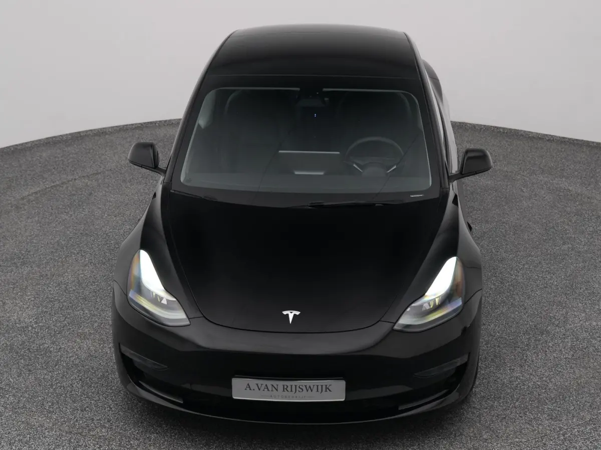 Long Range AWD 75 kWh | PANO | CAMERA | STOELVERWARMING