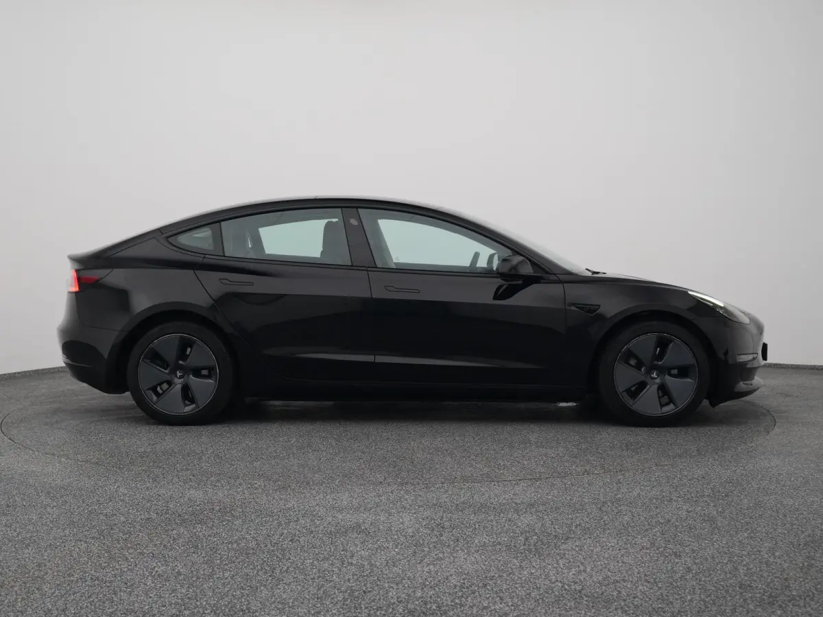 Long Range AWD 75 kWh | PANO | CAMERA | STOELVERWARMING