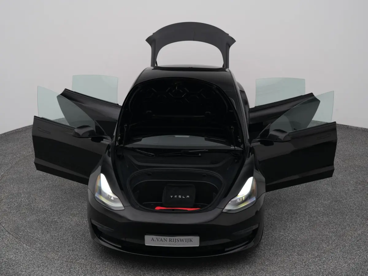 Long Range AWD 75 kWh | PANO | CAMERA | STOELVERWARMING