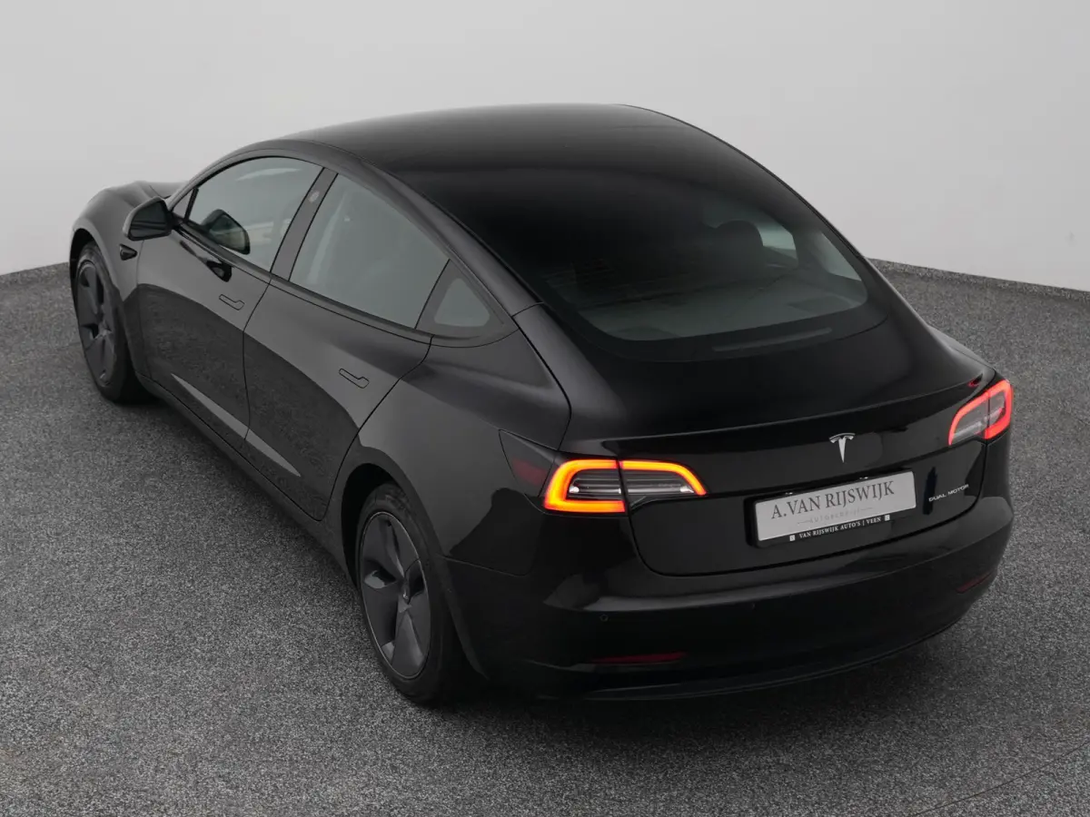 Long Range AWD 75 kWh | PANO | CAMERA | STOELVERWARMING