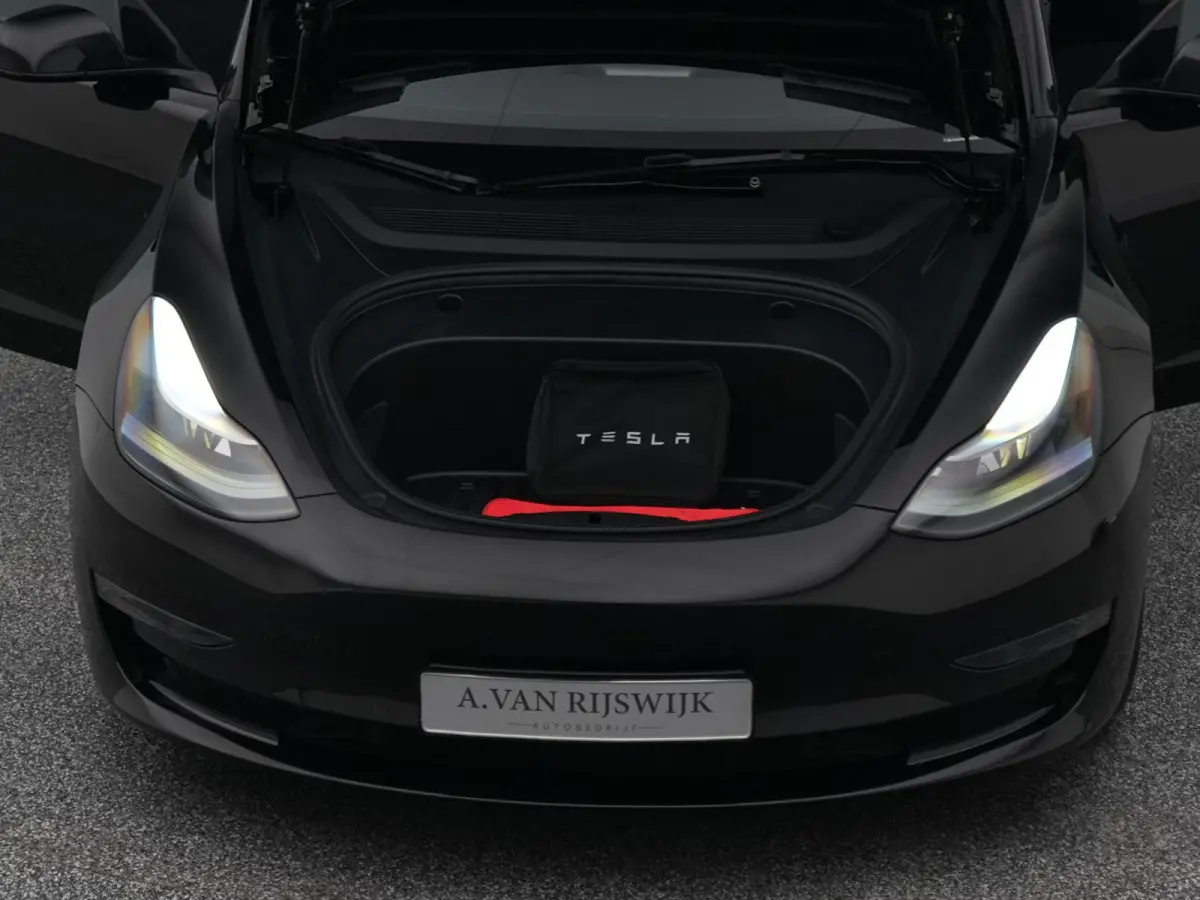 Long Range AWD 75 kWh | PANO | CAMERA | STOELVERWARMING