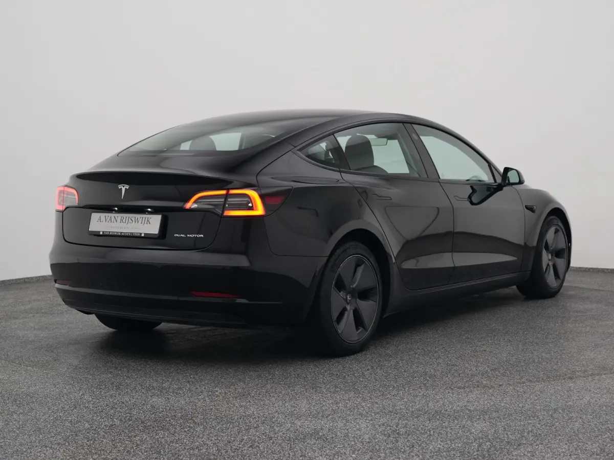 Long Range AWD 75 kWh | PANO | CAMERA | STOELVERWARMING