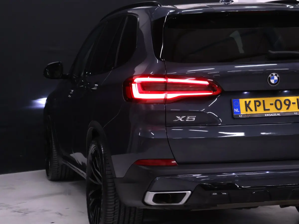 xDrive45e High Executive [PANORAMADAK, APPLE CARPLAY, HEAD-UP DISPLAY, ADAPTIVE CRUISE, ANDROID, TREKHAAK ELEKTRISCH, STOELVERWARMING, COMFORTSTOELEN, NIEUWSTAAT]