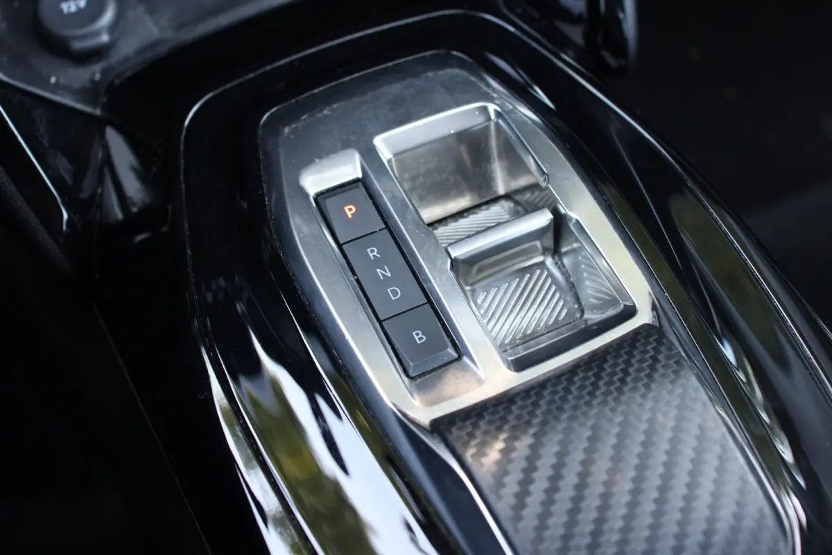 EV Active Pack 50 kWh | NL-AUTO! | CRUISE | LANE ASSIST | LED | PARK SENS | CLIMA | DEALER OH! | APPLE CARPLAY/ANDRIOID AUTO