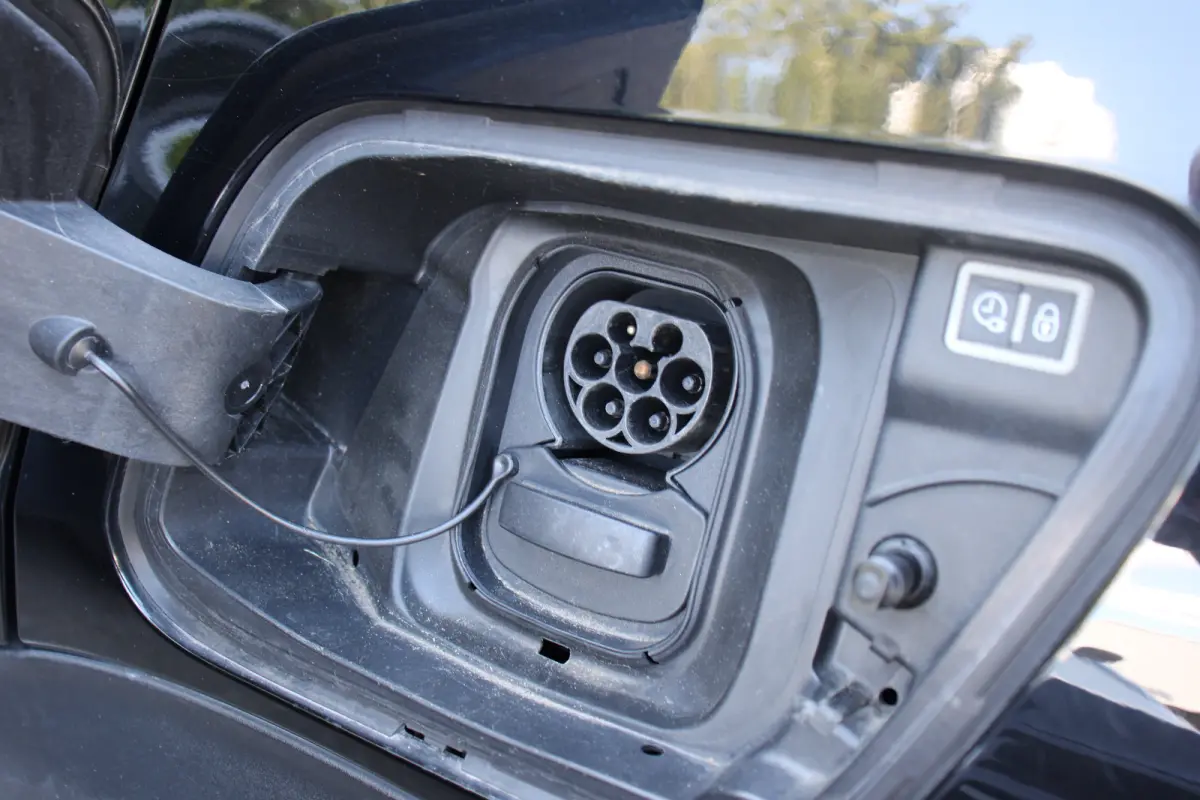 EV Active Pack 50 kWh | NL-AUTO! | CRUISE | LANE ASSIST | LED | PARK SENS | CLIMA | DEALER OH! | APPLE CARPLAY/ANDRIOID AUTO
