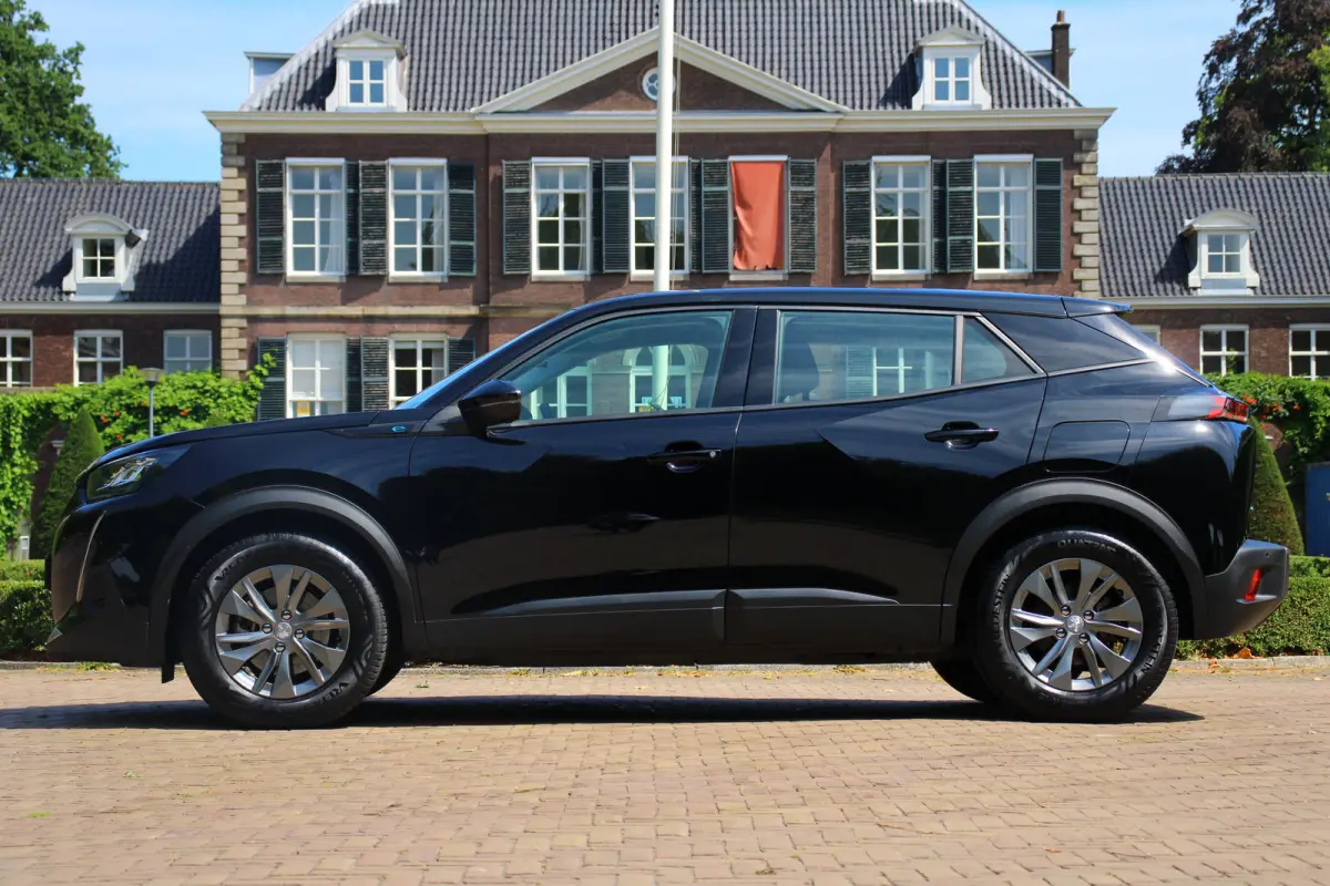 EV Active Pack 50 kWh | NL-AUTO! | CRUISE | LANE ASSIST | LED | PARK SENS | CLIMA | DEALER OH! | APPLE CARPLAY/ANDRIOID AUTO