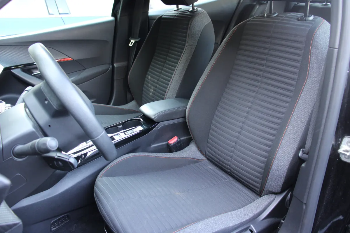 EV Active Pack 50 kWh | NL-AUTO! | CRUISE | LANE ASSIST | LED | PARK SENS | CLIMA | DEALER OH! | APPLE CARPLAY/ANDRIOID AUTO