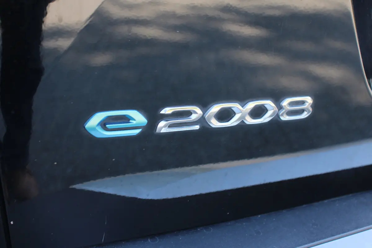 EV Active Pack 50 kWh | NL-AUTO! | CRUISE | LANE ASSIST | LED | PARK SENS | CLIMA | DEALER OH! | APPLE CARPLAY/ANDRIOID AUTO